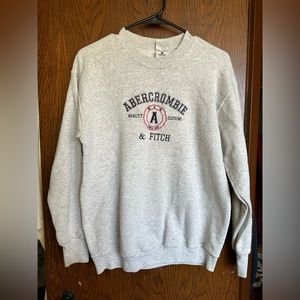 Abercrombie & Fitch Crewneck